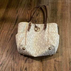 Michael Kors bag